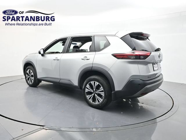 Used 2023 Nissan Rogue SV FWD image 5