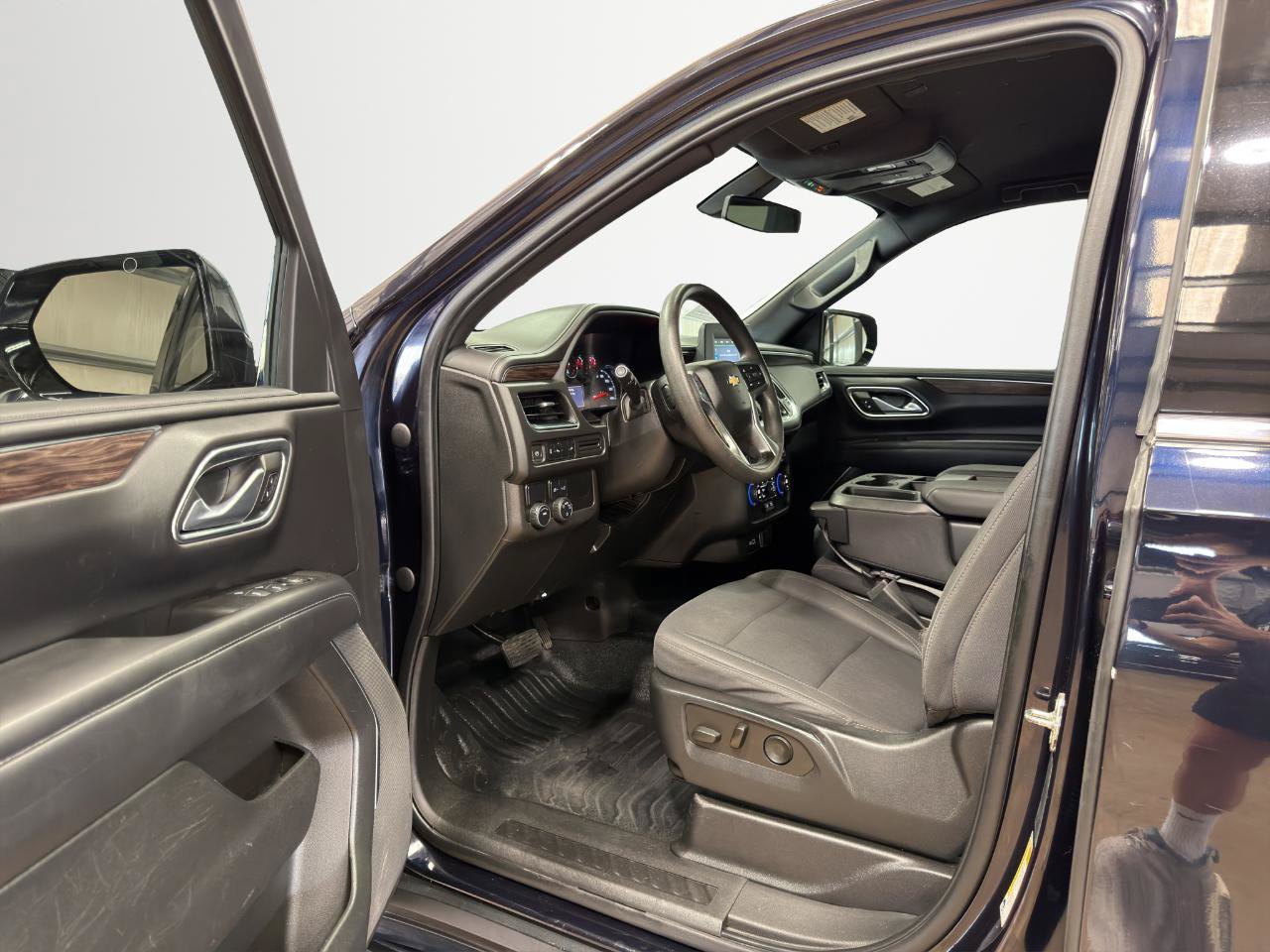 Used 2022 Chevrolet Tahoe 2WD w/ Remote Keyless Entry Package image 9