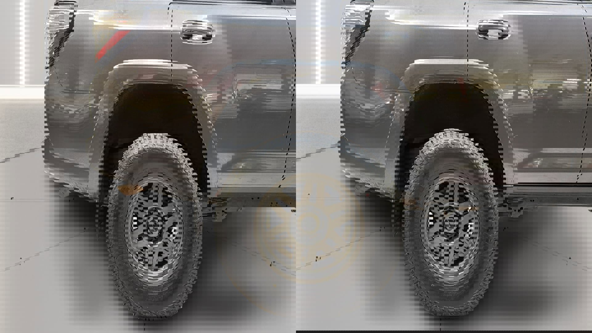 Used 2017 Toyota 4Runner SR5 Premium image 35