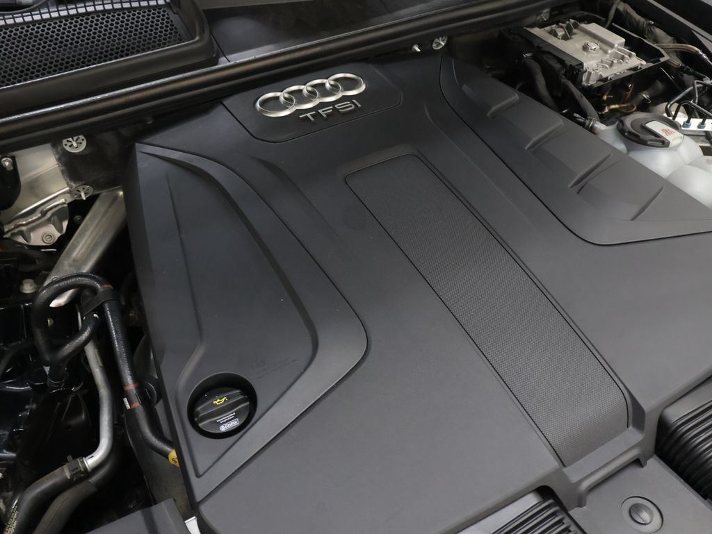 Used 2017 Audi Q7 2.0T Premium Plus AWD/4WD image 24