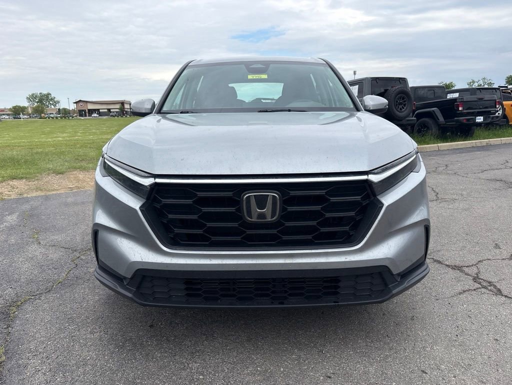 Used 2024 Honda CR-V LX image 2