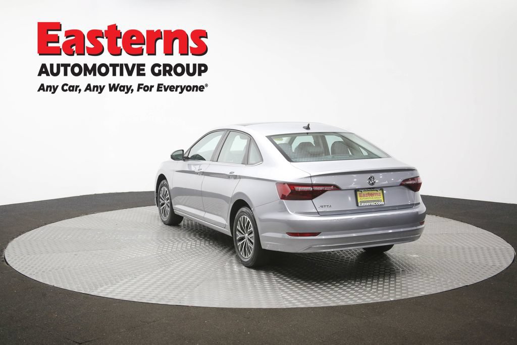 Used 2020 Volkswagen Jetta SE w/ SE Cold Weather Package FWD image 65