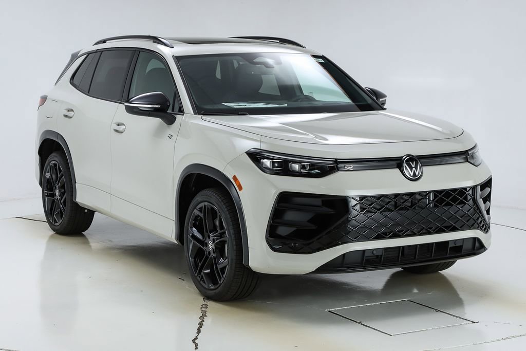 New 2026 Volkswagen Tiguan SE R-Line image 15