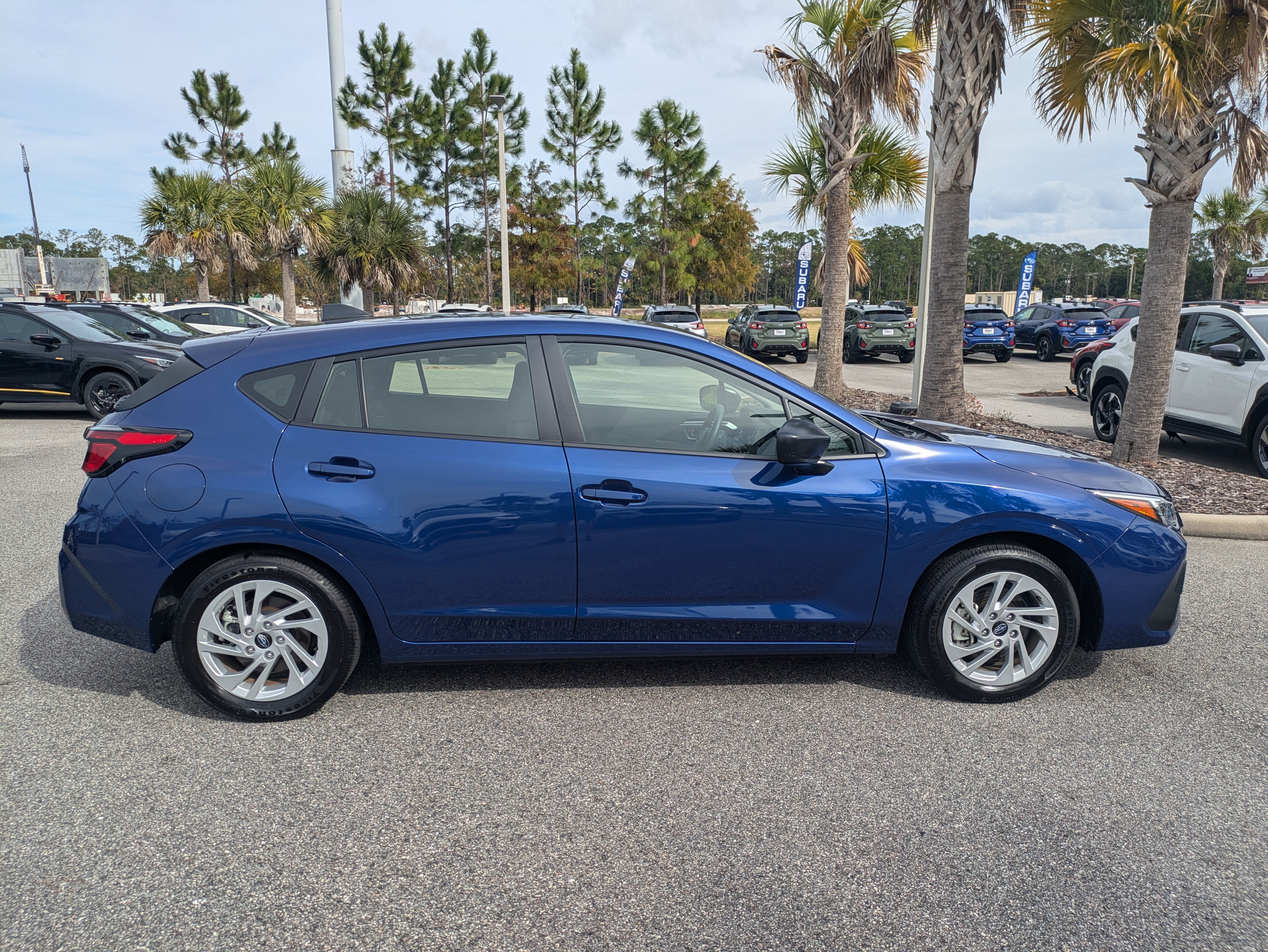 Used 2025 Subaru Impreza 2.0i image 3