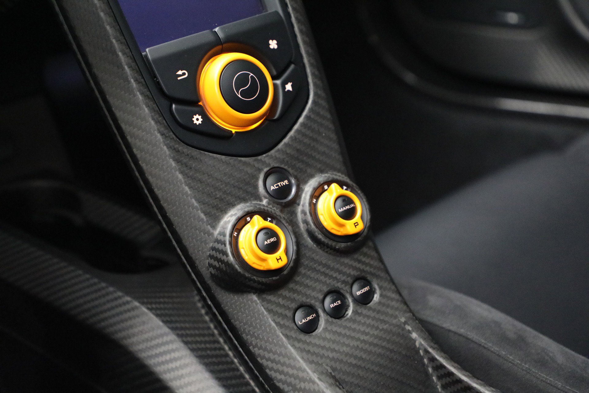Used 2014 McLaren P1 image 28