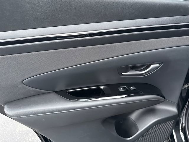 Certified 2023 Hyundai Tucson Limited image 18