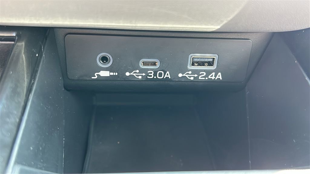 Certified 2025 Subaru Outback Premium image 20