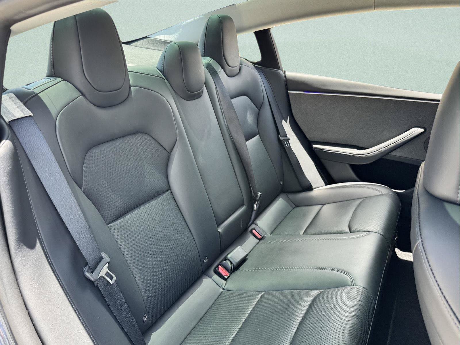 Used 2025 Tesla Model 3 Long Range RWD image 31