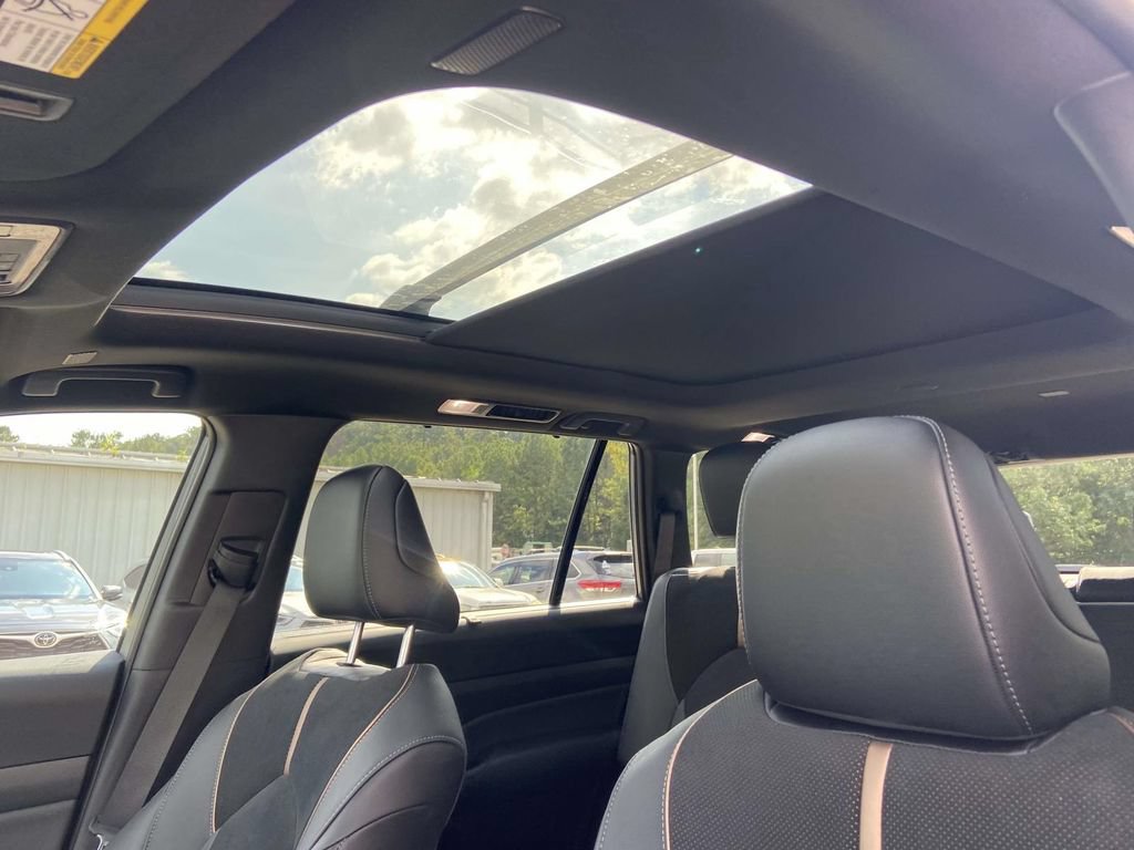Used 2026 Toyota Grand Highlander AWD Hybrid image 20