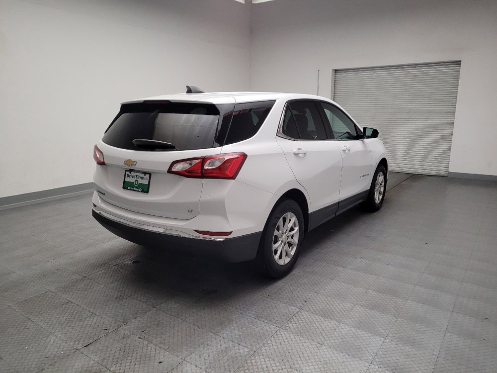 Used 2020 Chevrolet Equinox LT w/ Driver Convenience Package FWD image 9