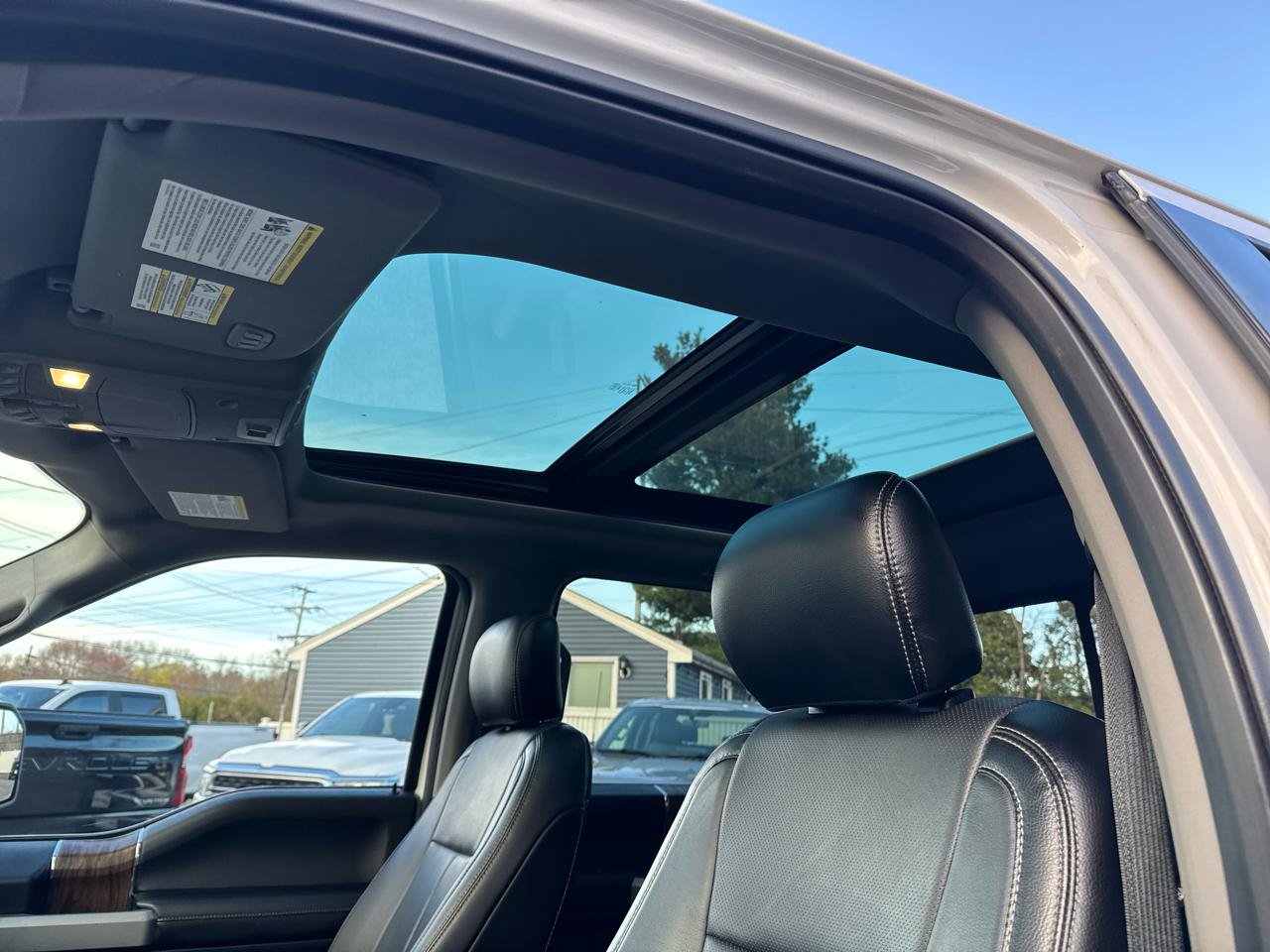 Used 2018 Ford F150 Lariat AWD/4WD image 16