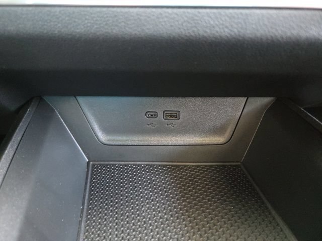 New 2027 Chevrolet Equinox RS w/ Safety and Technology Package AWD/4WD image 19
