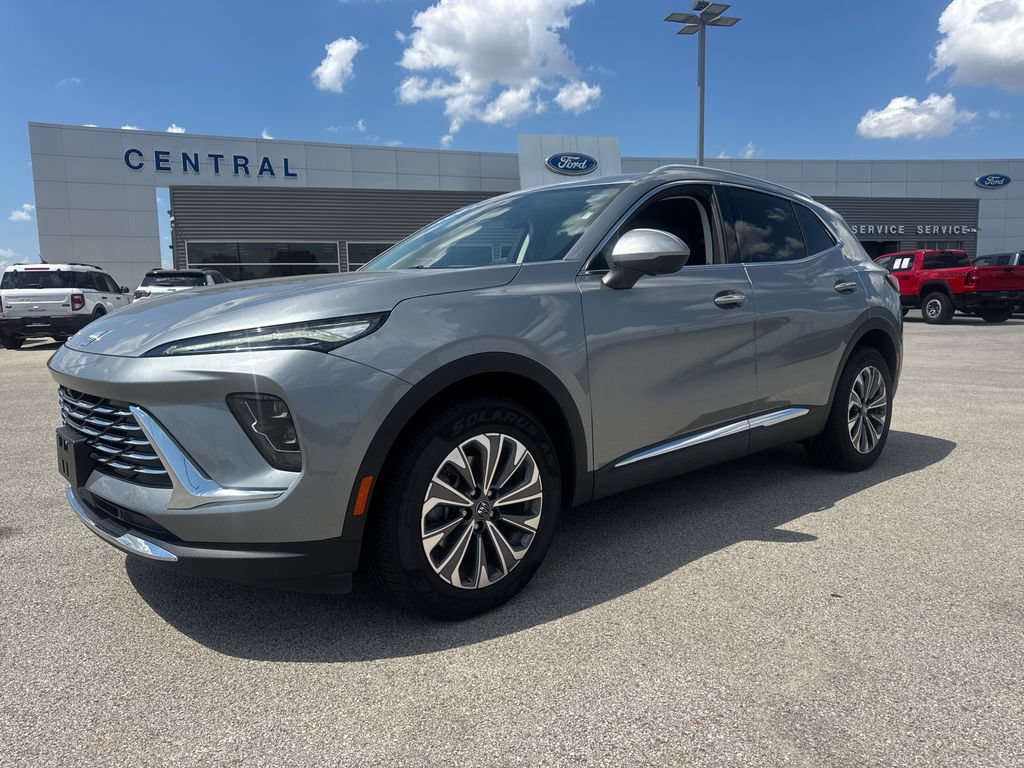 Used 2024 Buick Envision Preferred AWD/4WD video 2