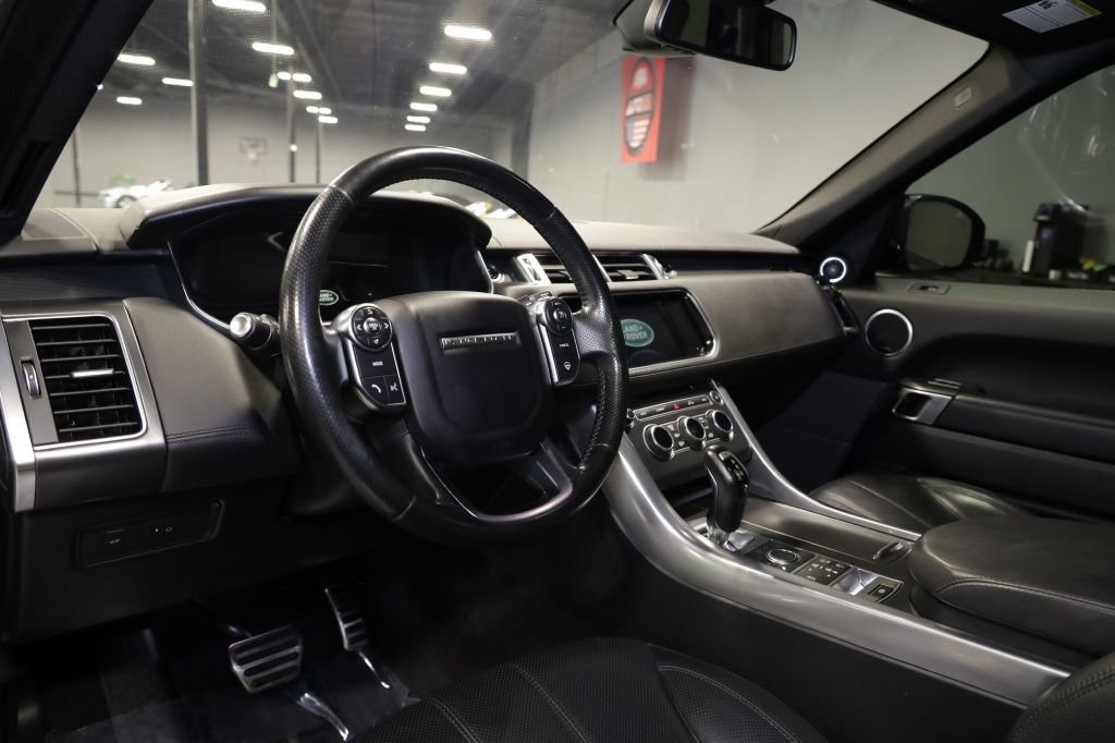 Used 2016 Land Rover Range Rover Sport HSE AWD/4WD image 18