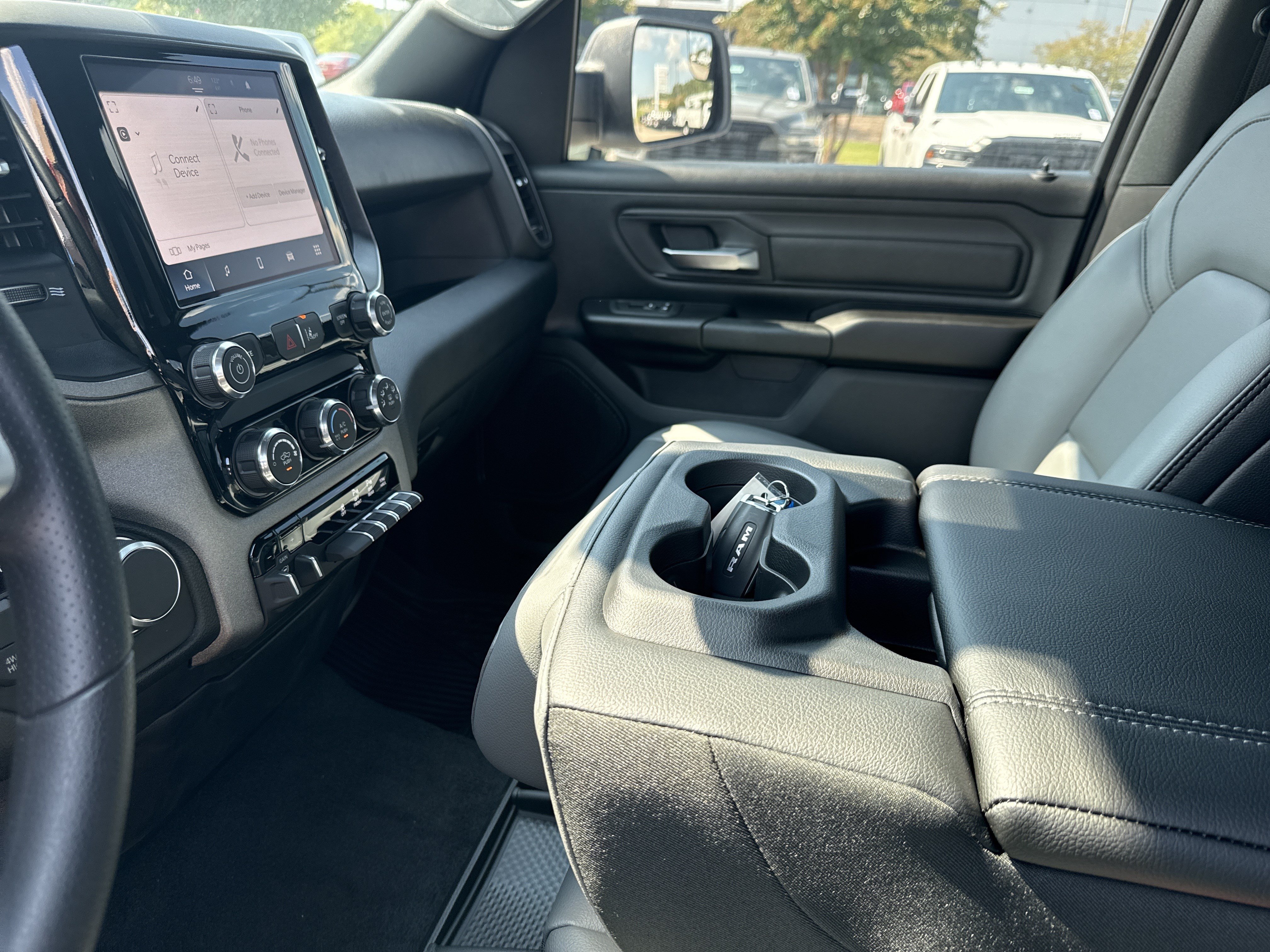 New 2026 RAM 1500 Tradesman AWD/4WD image 27