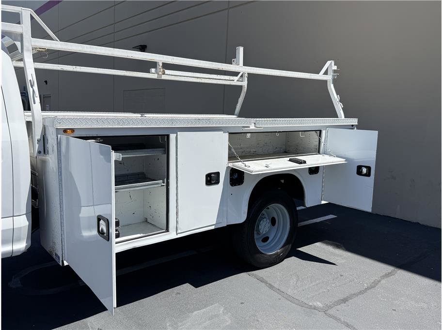 Used 2018 Ford F550 4x4 Crew Cab Super Duty image 21