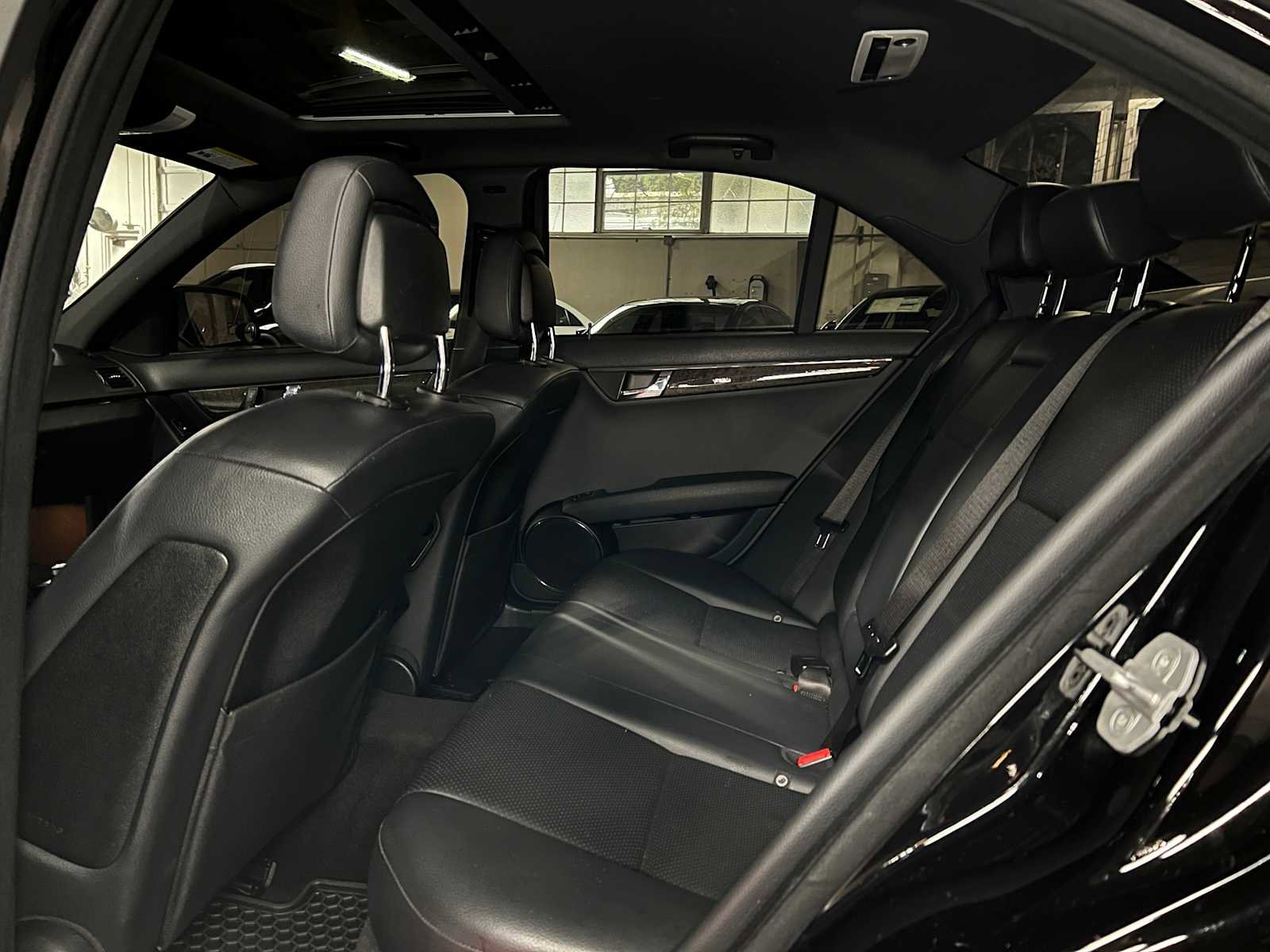 Used 2008 Mercedes-Benz C 350 Sport image 18