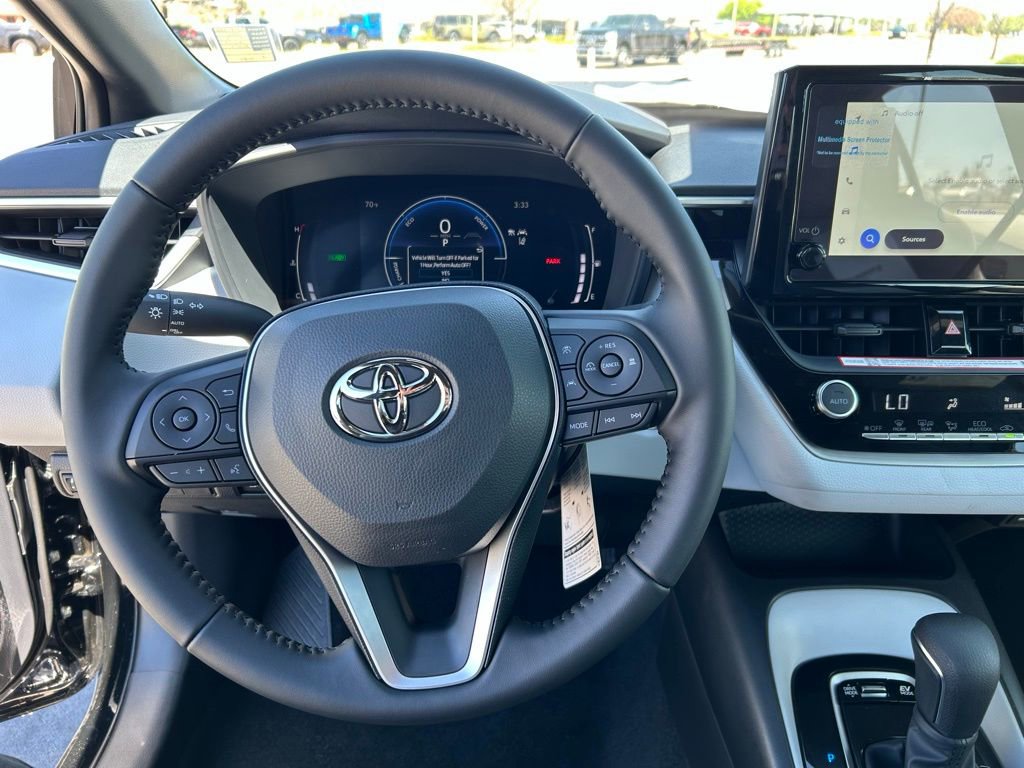 Used 2026 Toyota Corolla SE FWD image 18