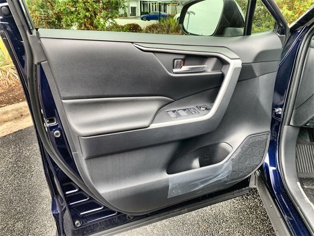 New 2025 Toyota RAV4 XLE image 17