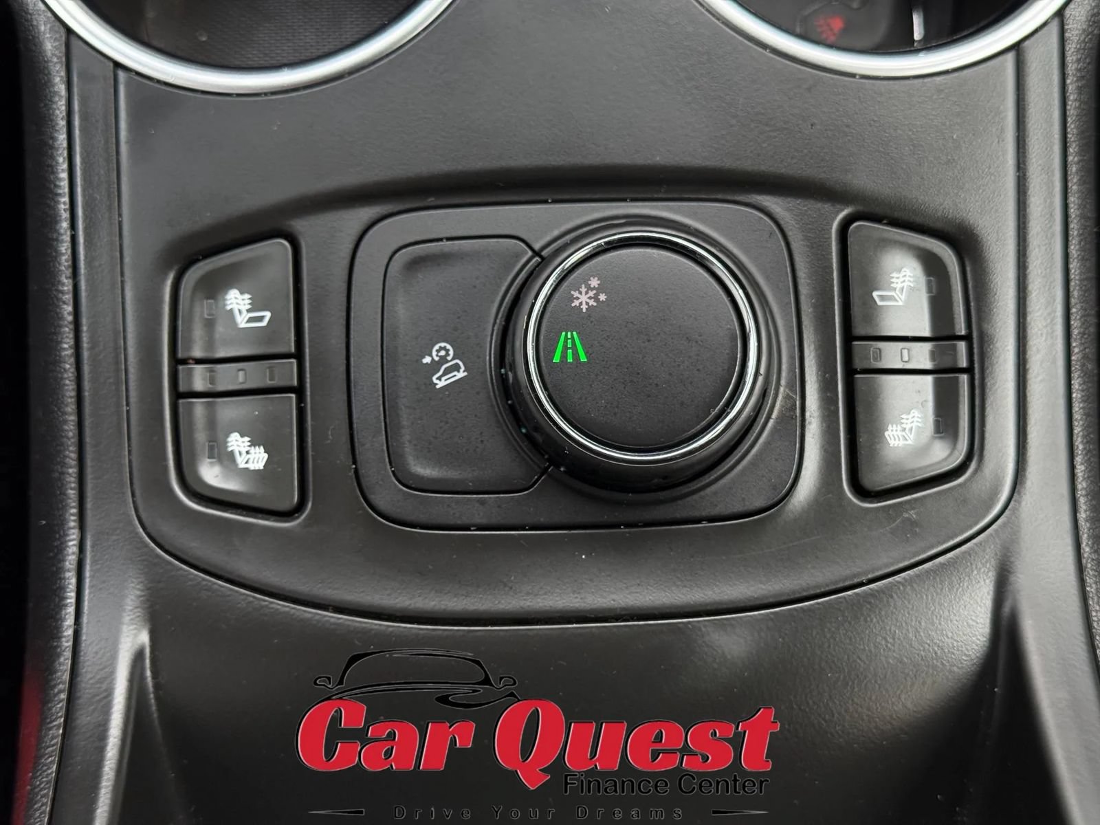 Used 2018 GMC Terrain SLE w/ Driver Convenience Package FWD image 26