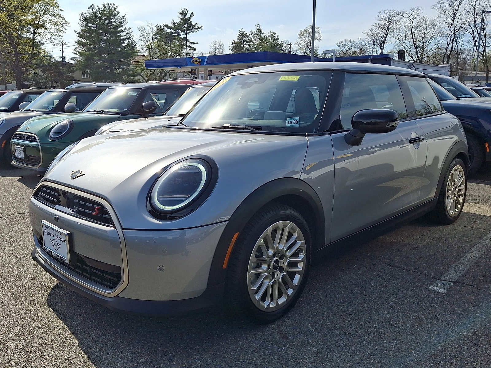Used 2025 MINI Cooper S FWD image 3