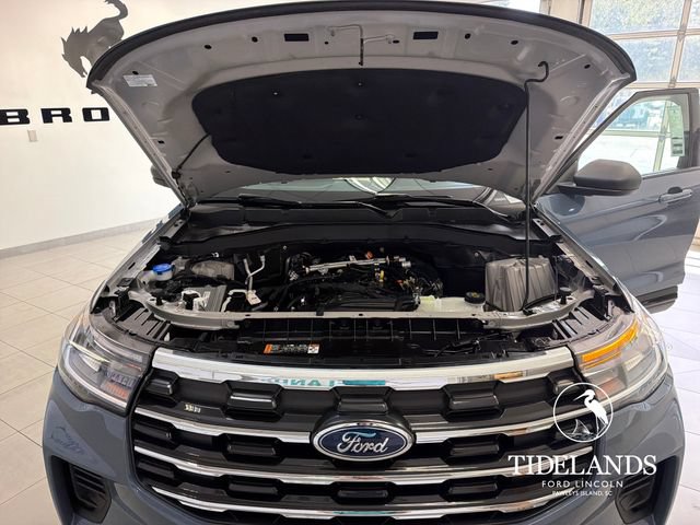 Certified 2026 Ford Explorer Active RWD image 28