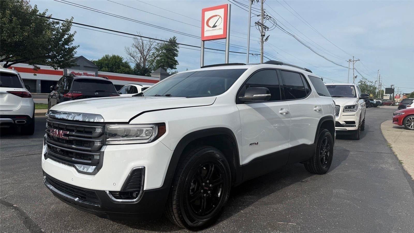 Used 2023 GMC Acadia AT4 w/ Technology Package AWD/4WD image 7