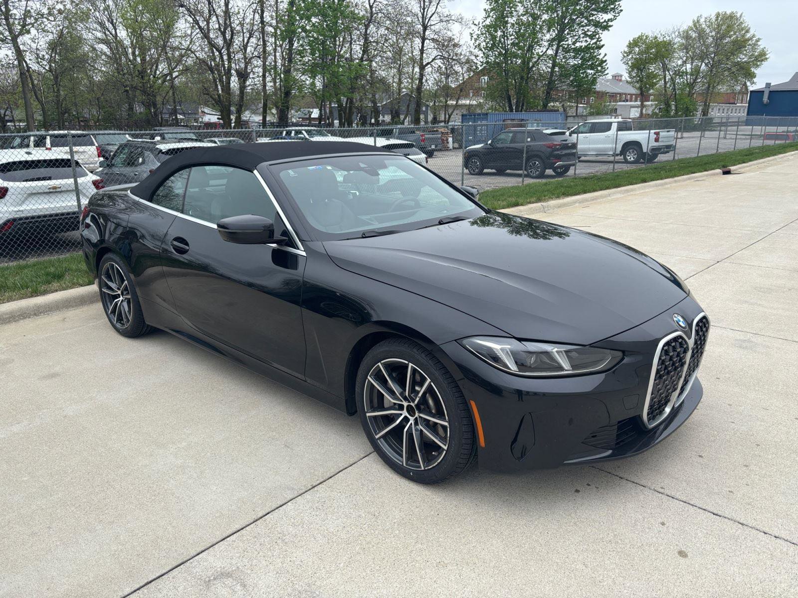 Certified 2025 BMW 430i Convertible RWD image 32
