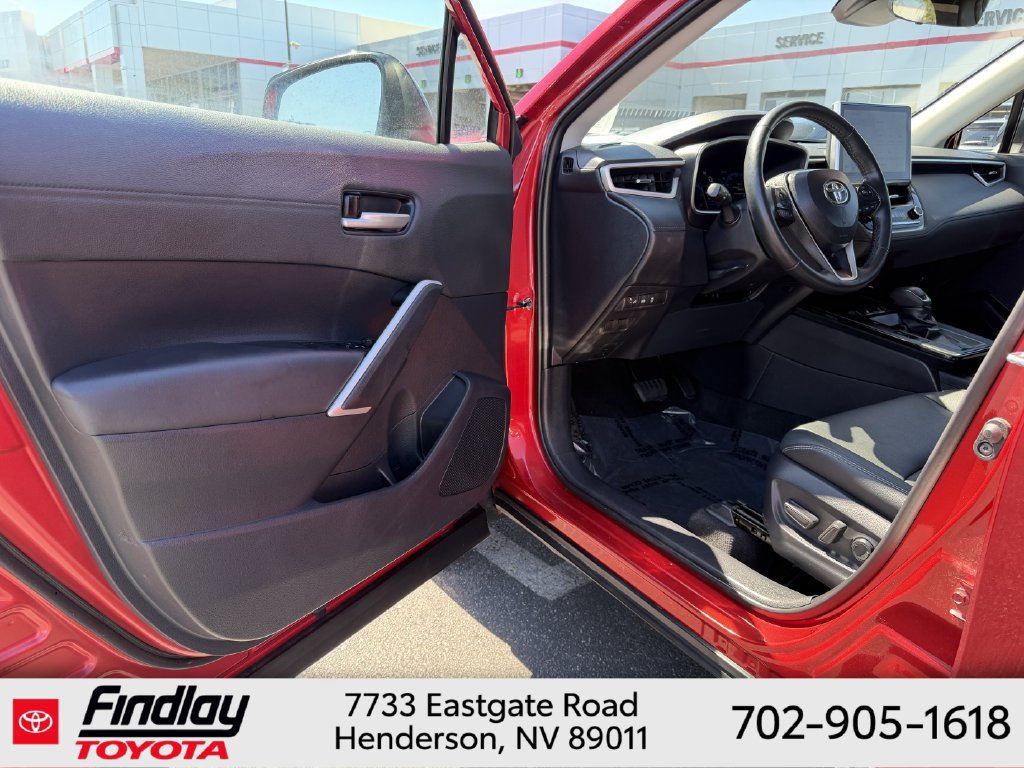 Certified 2026 Toyota Corolla Cross XLE AWD/4WD image 5