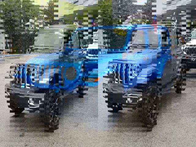 Certified 2022 Jeep Wrangler Unlimited Sahara w/ Safety Group image 3