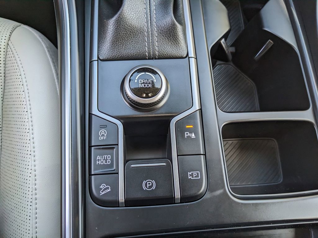 Certified 2024 Kia Sorento EX w/ Panoramic Sunroof Package image 27