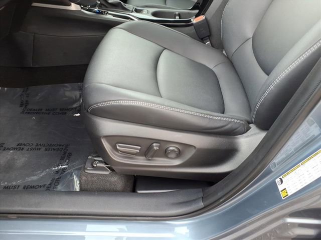 Certified 2023 Toyota Corolla Cross XLE w/ Convenience Package image 18