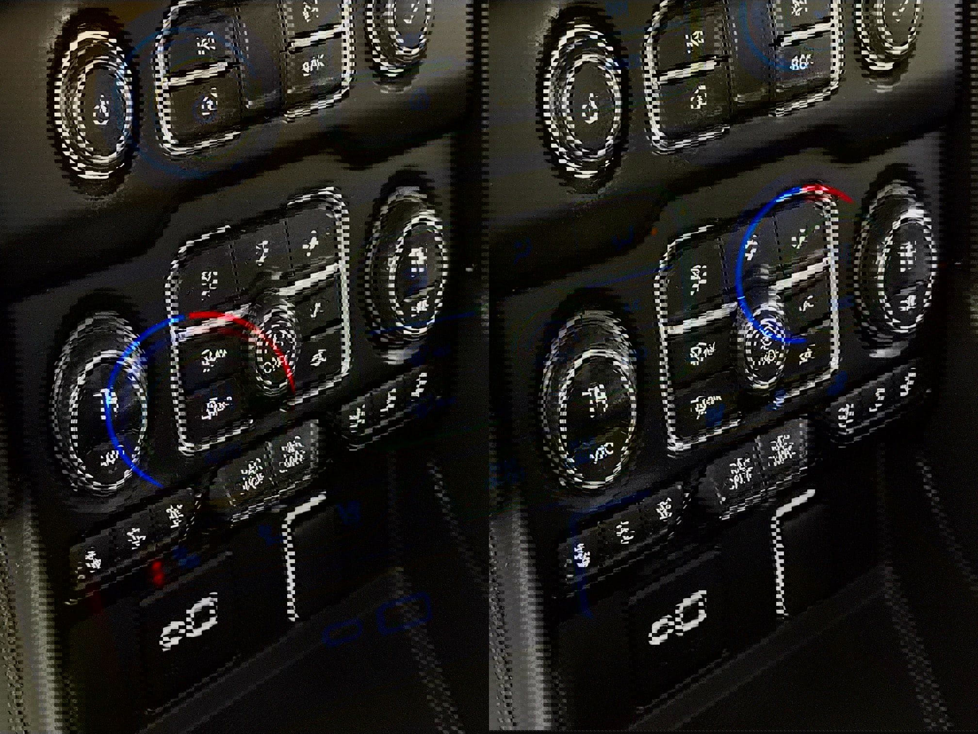 Used 2023 Chevrolet Suburban High Country image 20