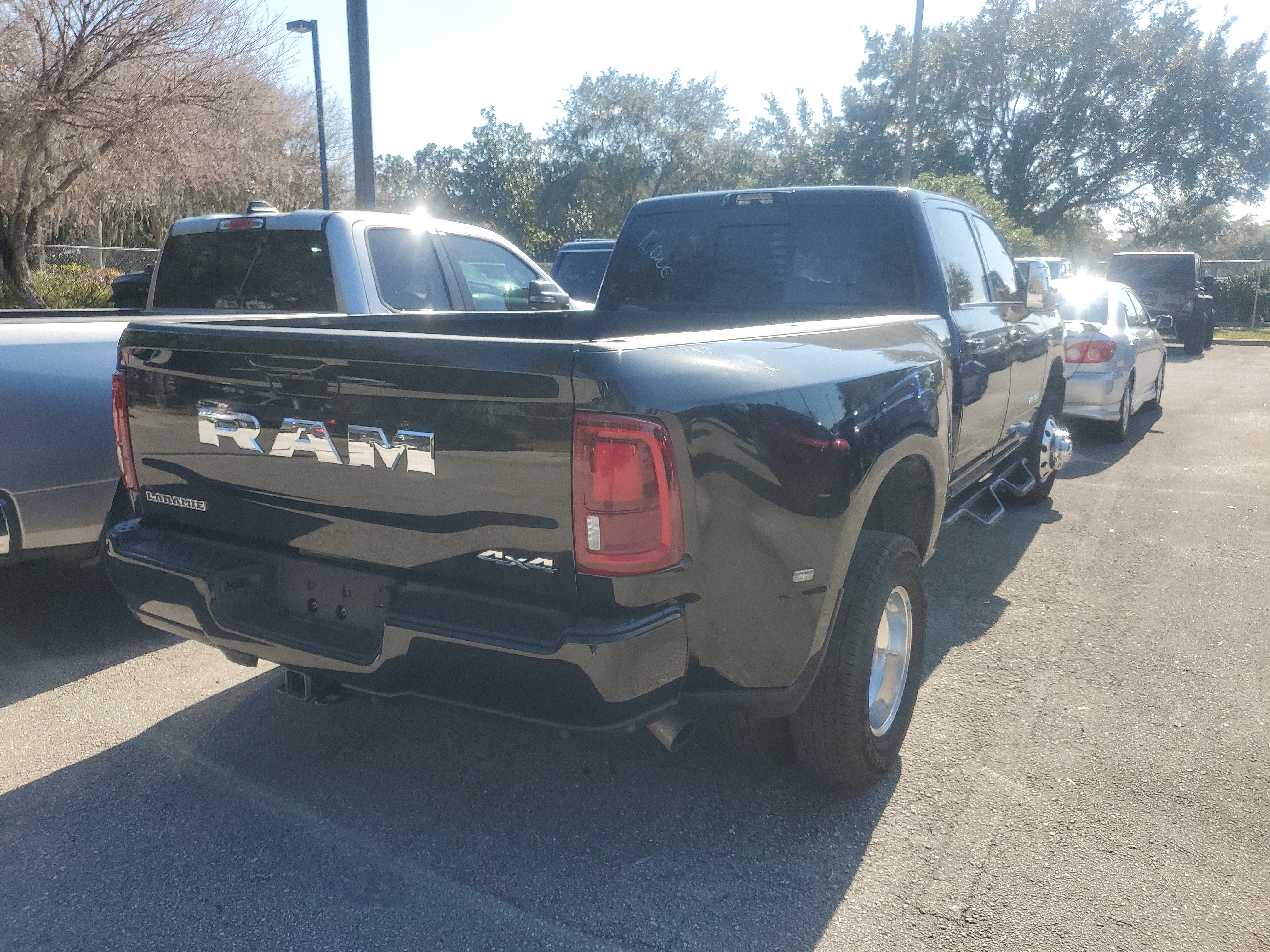 Used 2025 RAM 3500 Laramie w/ Max Tow Package image 5
