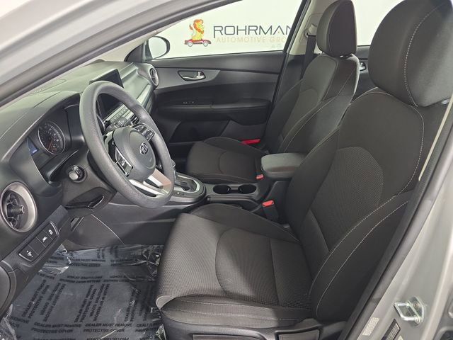 Used 2021 Kia Forte LXS image 18
