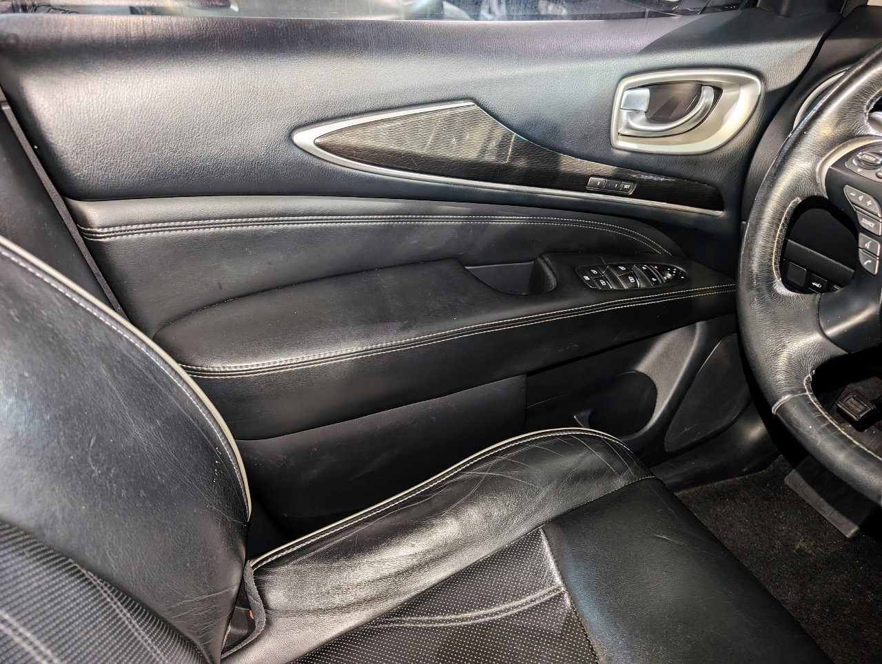 Used 2016 INFINITI QX60 Luxe w/ Premium Plus Package image 34