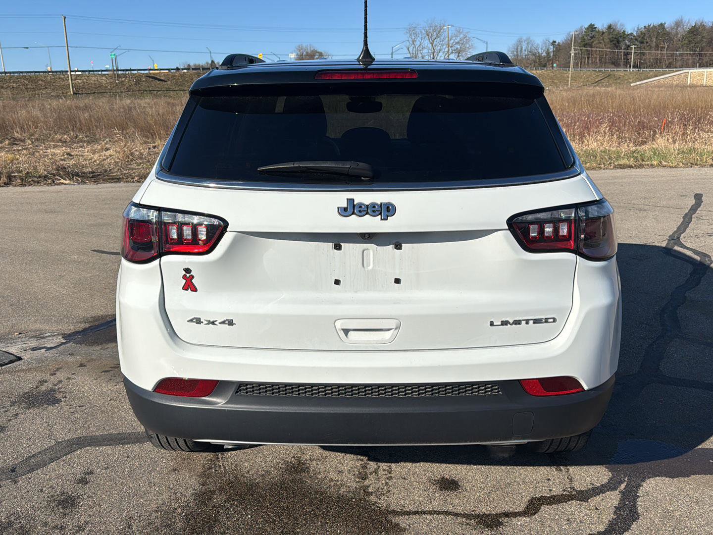 Used 2023 Jeep Compass Limited image 4