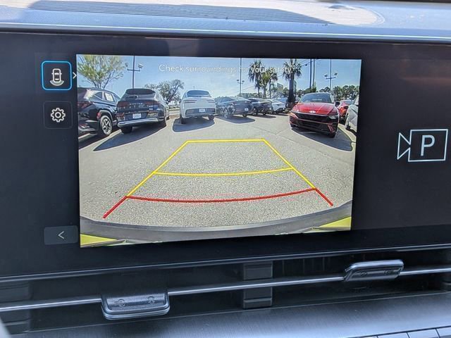 Certified 2025 Hyundai Kona SEL FWD image 21