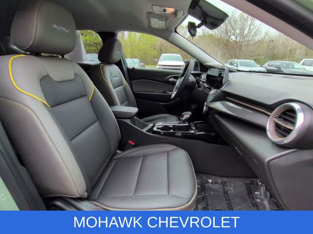 Used 2026 Chevrolet Trax ACTIV w/ Driver Confidence Package FWD image 27