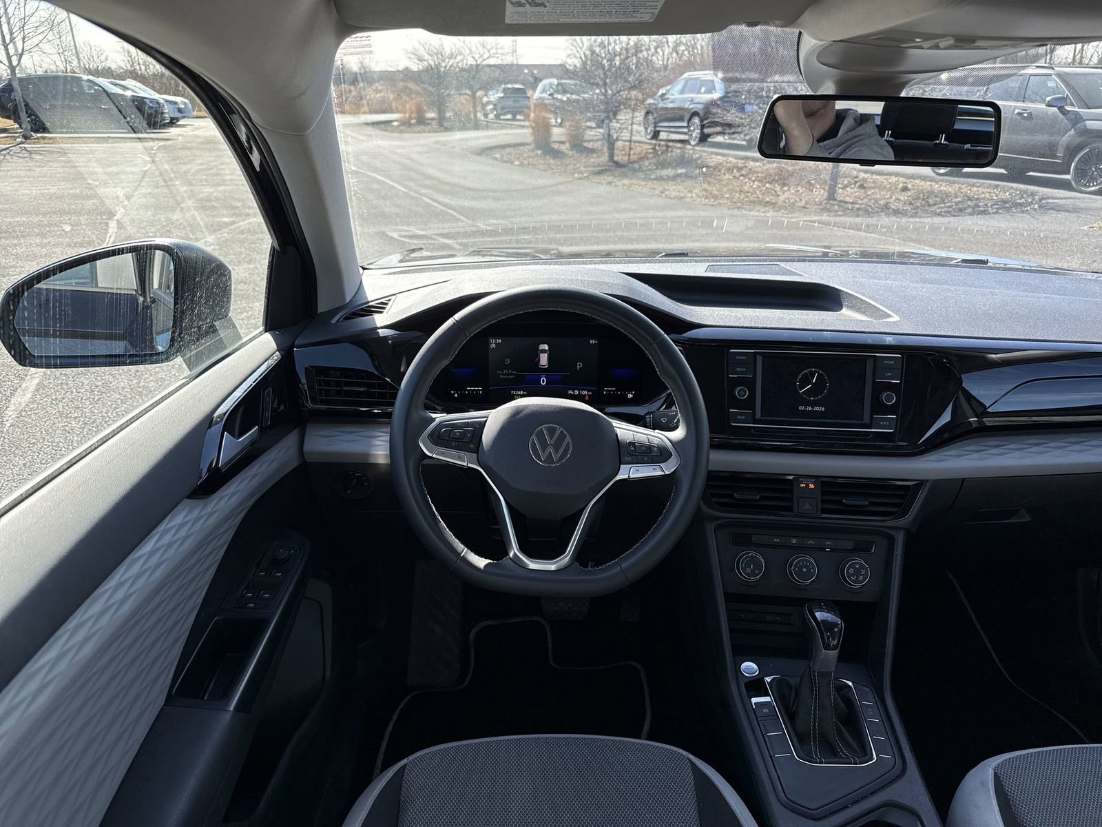 Used 2022 Volkswagen Taos S image 16