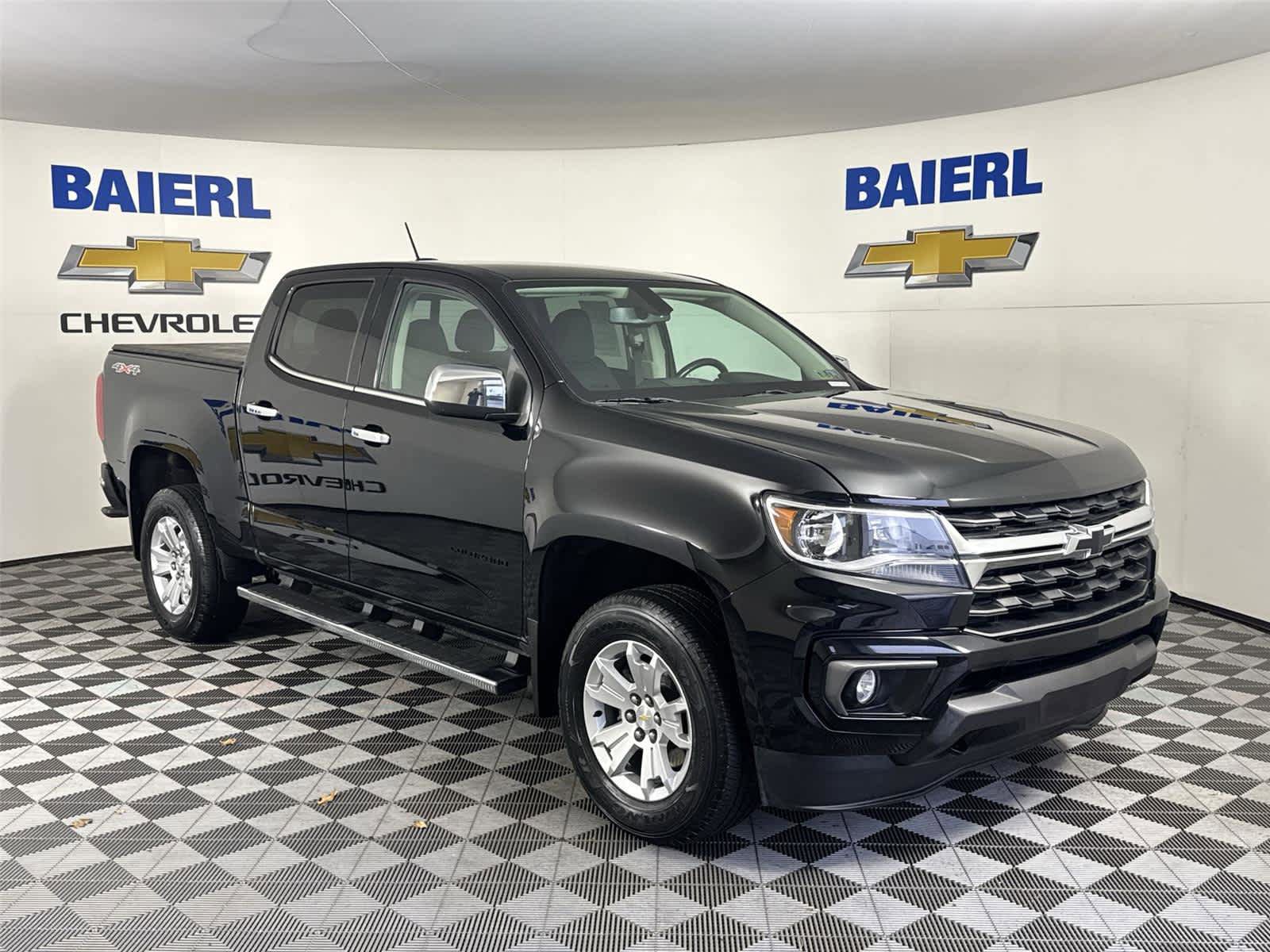 Used 2022 Chevrolet Colorado LT w/ LT Convenience Package image 7
