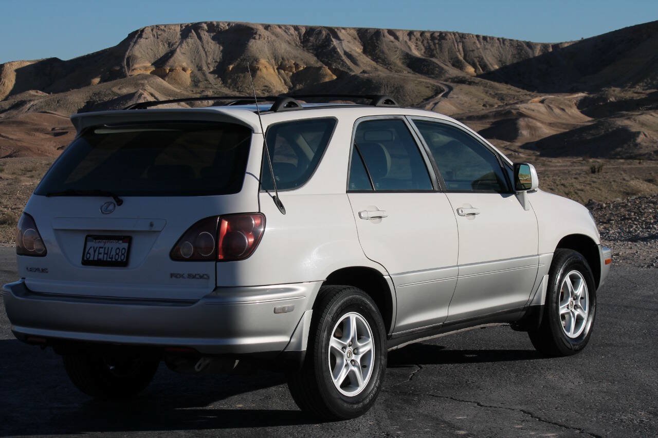 Used 2000 Lexus RX 300 4WD image 9