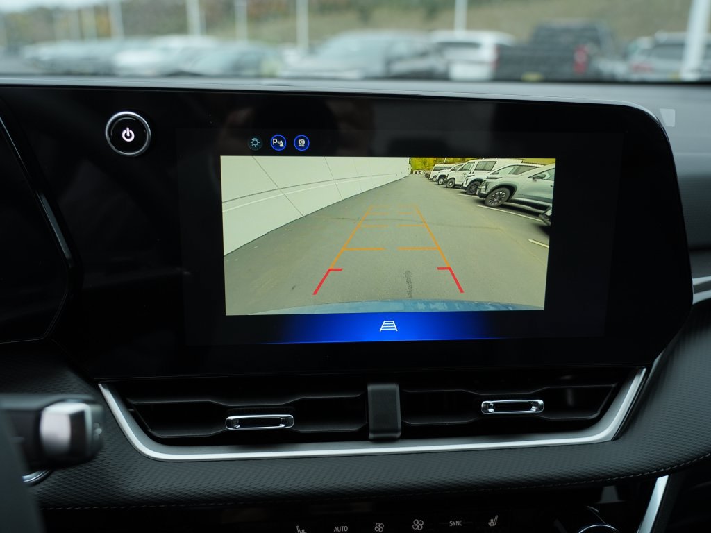 New 2027 Chevrolet Equinox LT w/ Convenience Package II AWD/4WD image 18