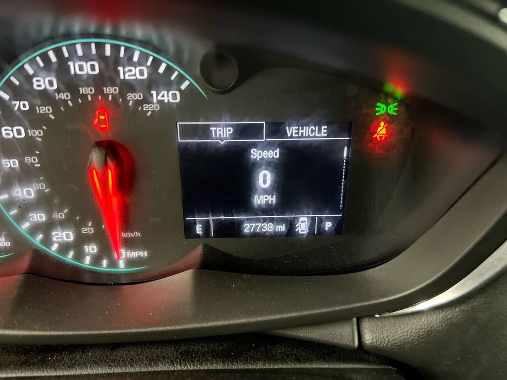 Used 2018 Chevrolet Trax LT w/ LT Convenience Package FWD image 13