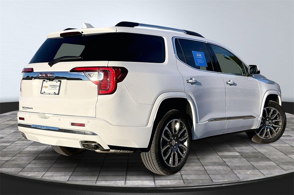 Used 2020 GMC Acadia Denali w/ Technology Package image 2
