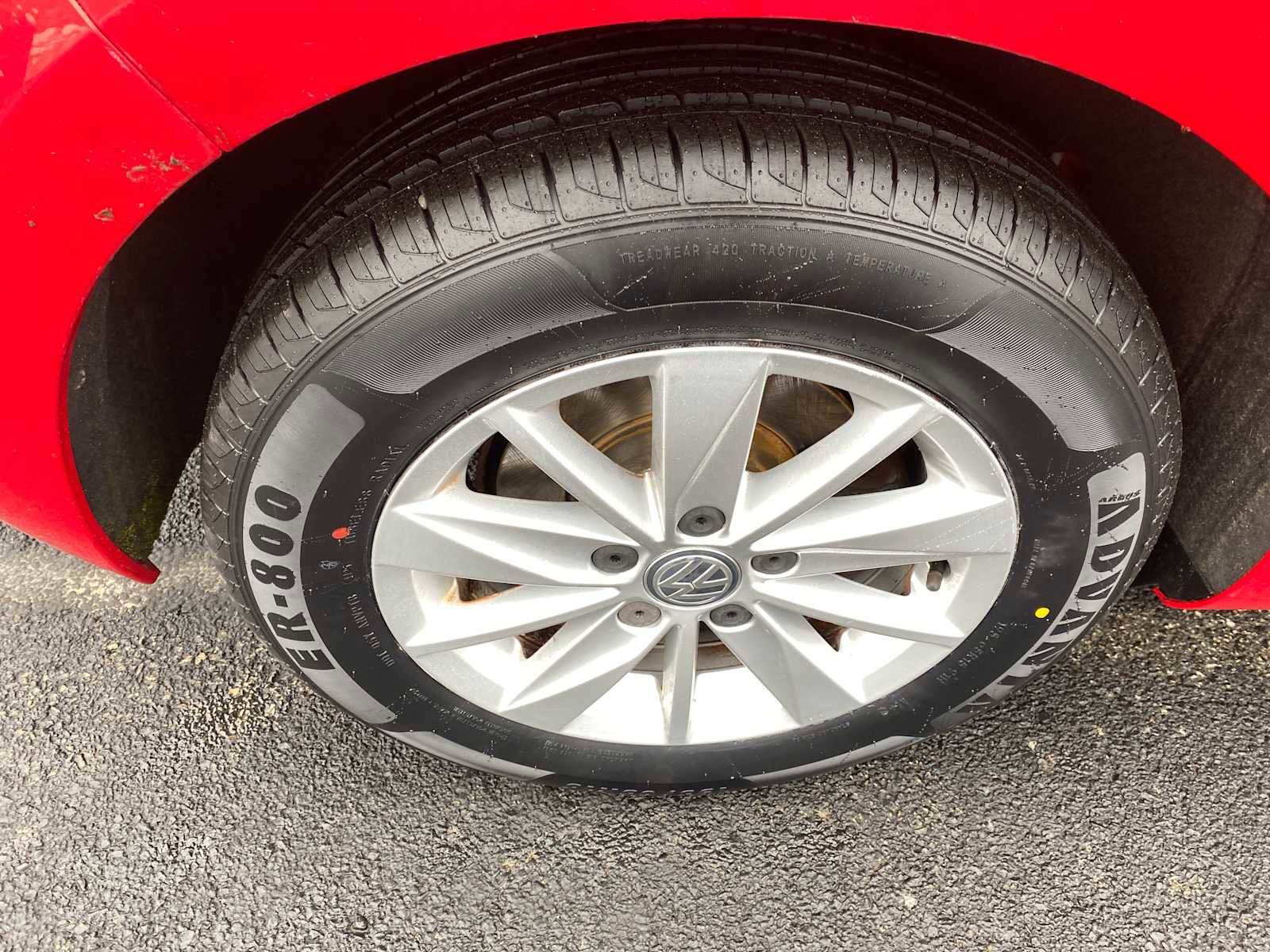 Used 2016 Volkswagen Golf S image 35