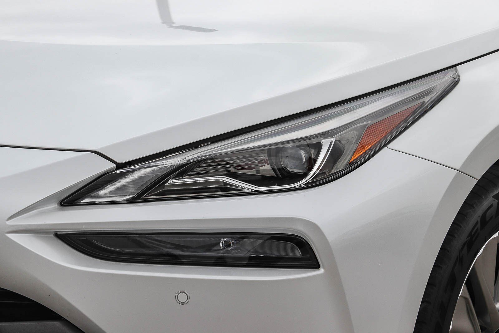 Used 2022 Toyota Mirai XLE w/ Advanced Technology Package image 10