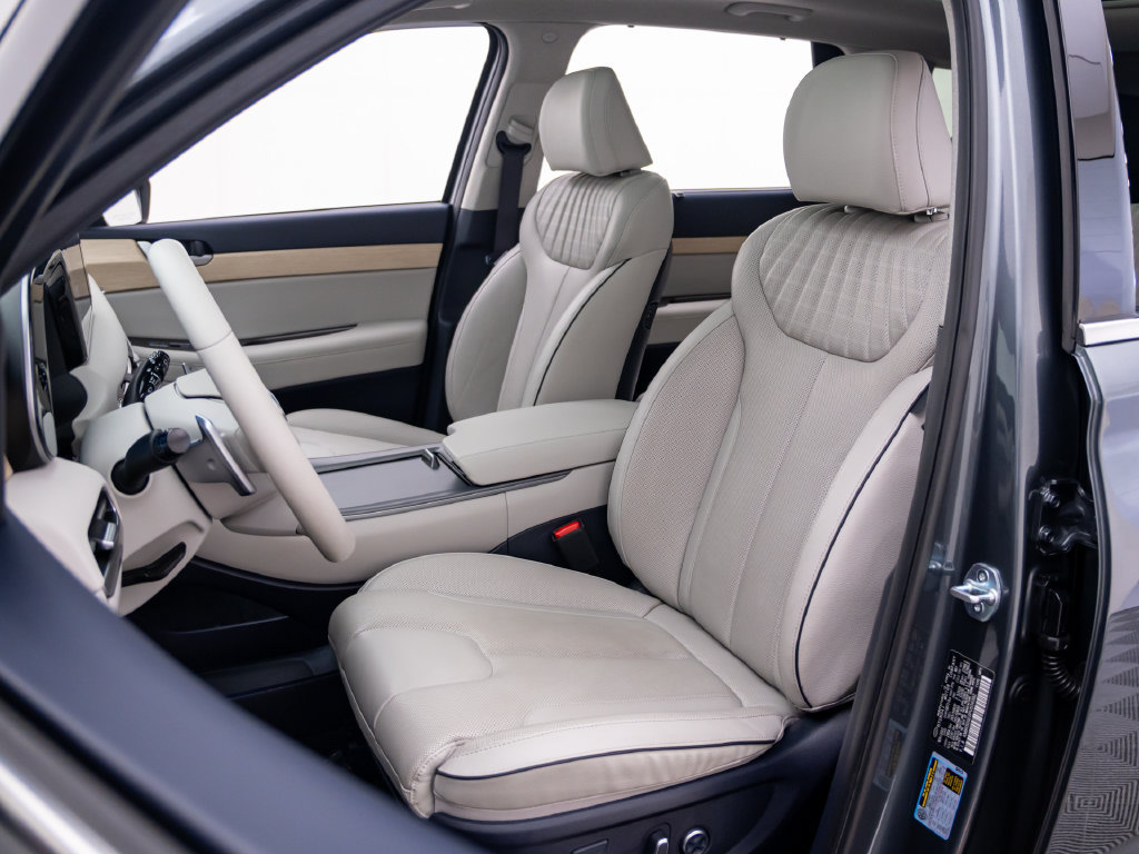 Used 2023 Hyundai Palisade Limited AWD/4WD image 18