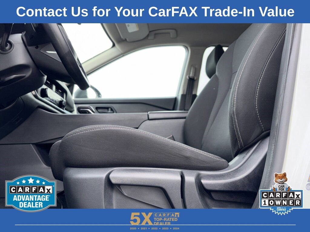 Used 2024 Nissan Rogue S image 27