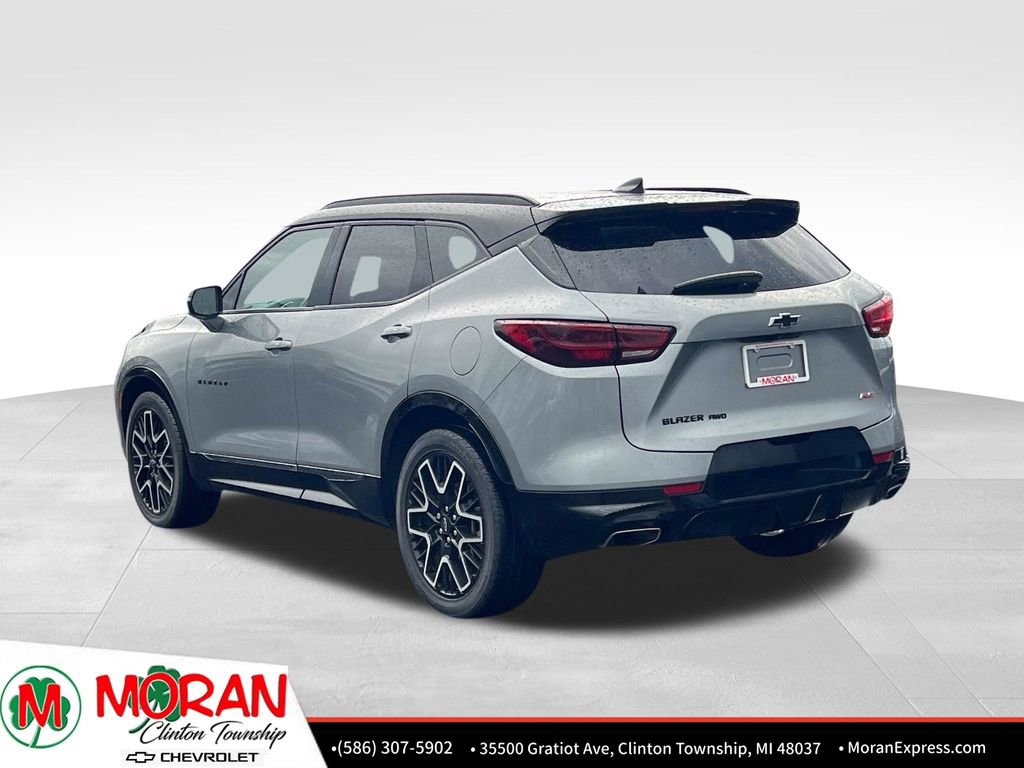 Certified 2023 Chevrolet Blazer RS image 4